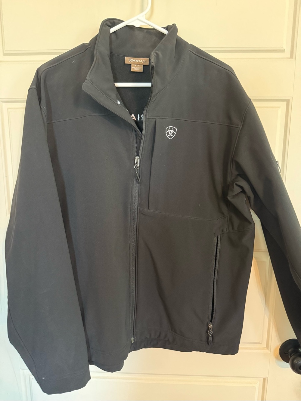 Ariat Men's Black Lightweight Softshell Jacket